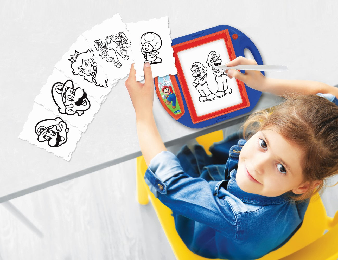 Super Mario Zeichenprojektor mit Schablonen und Stempeln
