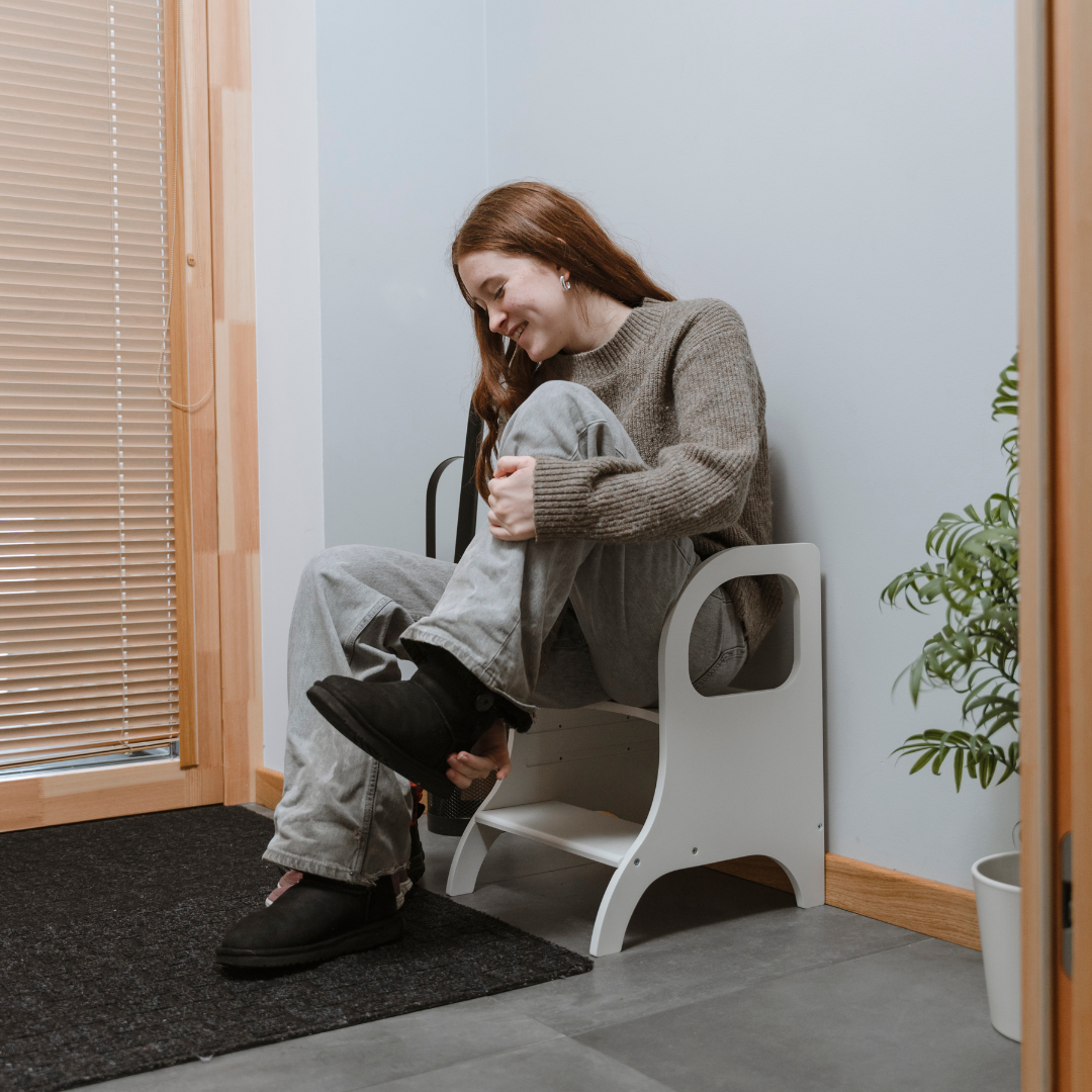 MIIMO – Verstellbarer Tritthocker | Weiß