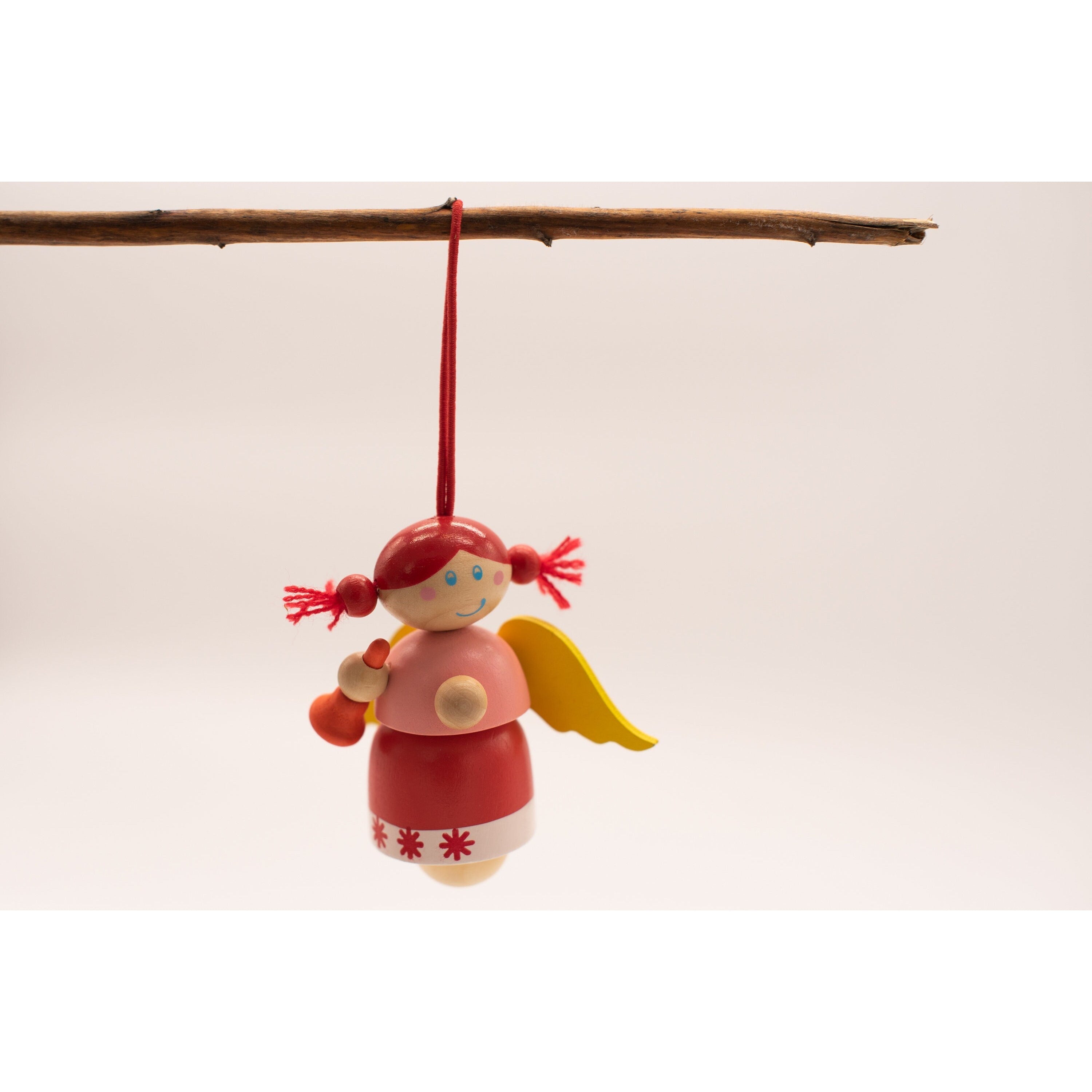 Engel Weihnachtsschmuck  Dekorativ und Ansprechend, ist dieses 3er Set von Engeln zum aufhängen aus Holz  Die mit liebe zum Detail gebauten Engel sind eine Optische Bereicherung für jede Weihnachtsdeko.