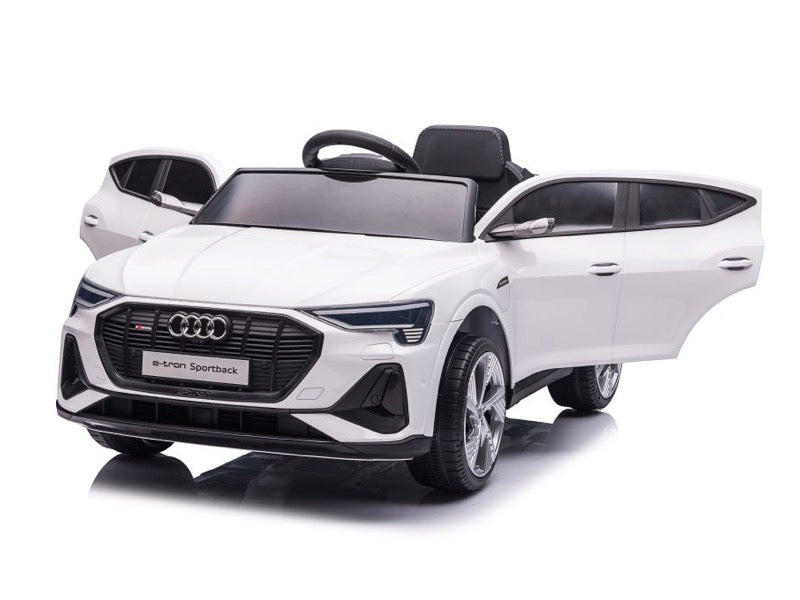 Kinder-Elektroauto Audi e-tron Sportback Premium Lizenziert