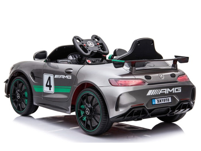 Kinder-Elektroauto Mercedes AMG GT4 Lizenziert