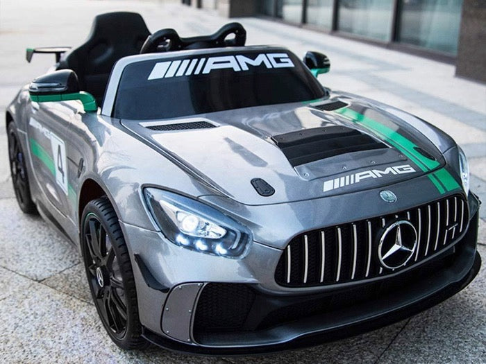 Kinder-Elektroauto Mercedes AMG GT4 Lizenziert